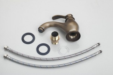 Mooie retro bronzen wastafelkraan Antiek messing look nostalgische kraan