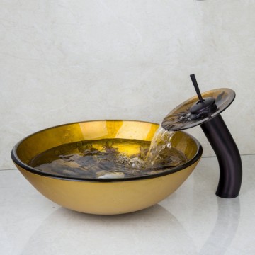 Vintage deluxe watervalkraan olie brons met glazen mond en stijlvolle glazen waskom.