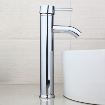 Strakke en stijlvolle Wastafelkraan Chroom rond design