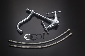 Nostalgische chroom wastafel kraan welke ook geschikt is als keukenkraan