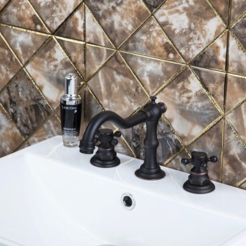 3 delige Retro olie brons badkraan voor montage op badrand of voor wastafel montage