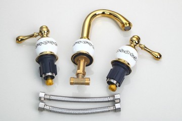 3 delige Gouden Badkraan voor montage op badrand of voor wastafel montage nostalgische look