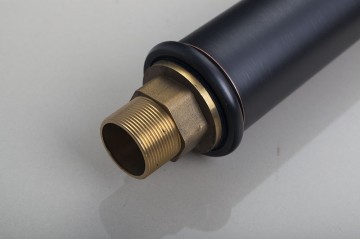 Nostalgische vintage olie bronzen wastafelkraan klassieke uitvoering olie brons