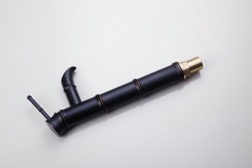 mengkraan badkamer donker