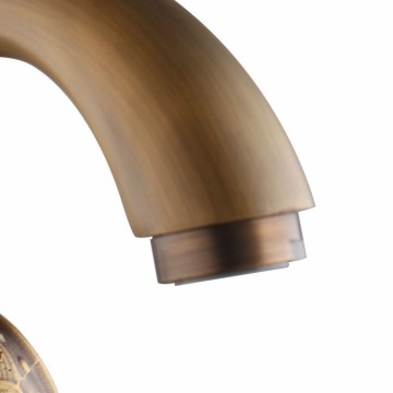Nostalgische wastafelkraan vintage model Brons afgewerkt klassiek design