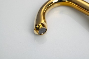 3 delige Gouden Badkraan voor montage op badrand of voor wastafel montage nostalgische look