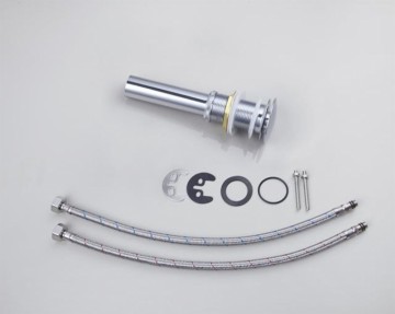 Nostalgische brons afgewerkte wastafel kraan met hand geschilderde keramiek waskom