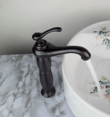 Retro wastafelkraan Klassiek model olie brons / zwart afgewerkt