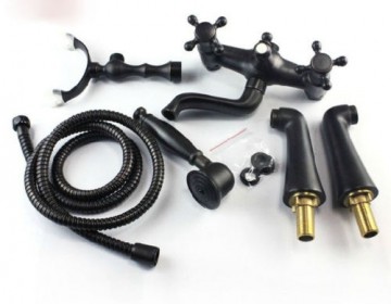 Klassieke olie brons badkraan voor montage op de bad rand.inclusief bijpassende handdouche