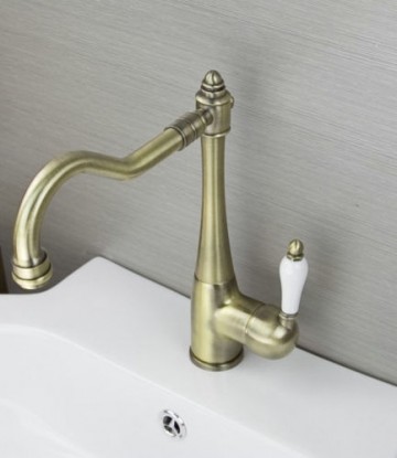 Nostalgische wastafelkraan Klassiek model brons antiek afgewerkt