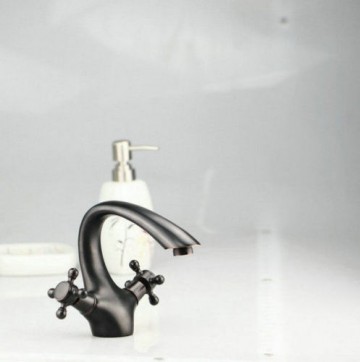 Nostalgische Oil bronzen wastafel kraan olie zwart afgewerkt