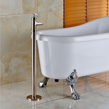 Vrijstaande bad-kraan Klassiek model geborsteld nikkel afgewerkt extra hoog