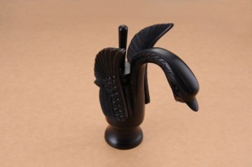 Olie bronzen mengkraan zwaan