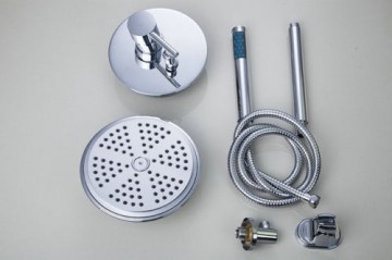 Chroom inbouw douche-set met plafond bevestiging.