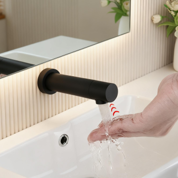 Sensomatica baltic zwart sensorkraan 90 mm 4 0