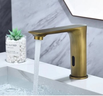 Sensomatica bronskleurige landelijke sensorkraan 2