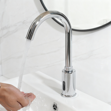 Sensomatica chroom m alto sensorkraan 3