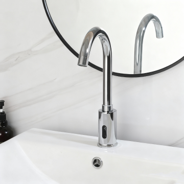 Sensomatica chroom m alto sensorkraan 5