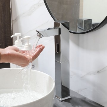 Sensomatica chroom sensorkraan brek 1