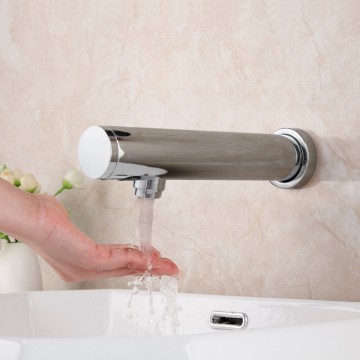 Sensomatica chroom sensorkraan muur 4