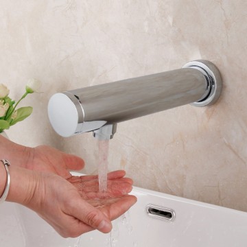 Sensomatica chroom sensorkraan muur 5