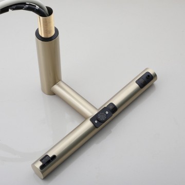 Sensomatica geborsteld goud 3 in 1 zeep droger sensorkraan 11