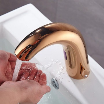 Sensomatica grande rubinetto rose goud sensorkraan 4