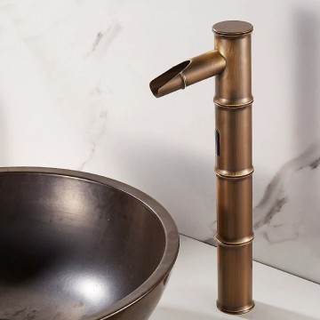 Sensomatica kyoto tall sensorkraan brons kleur 4