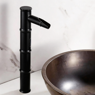 Sensomatica kyoto tall sensorkraan zwart 1