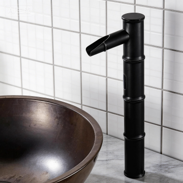 Sensomatica kyoto tall sensorkraan zwart 2