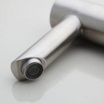 Sensomatica scuro geborsteld nikkel sensorkraan 9