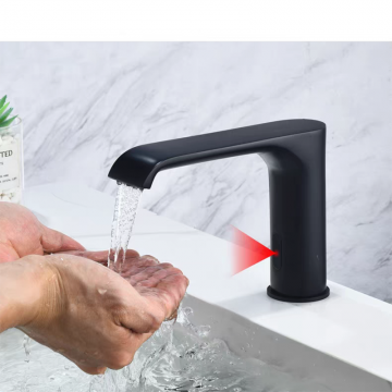 Sensomatica sensorkraan velaro zwart 5