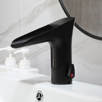 Sensomatica sensorkraan watervalkraan met warmteregelaar 1