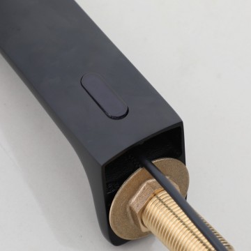 Sensomatica sesorkraan zwart koud model 4