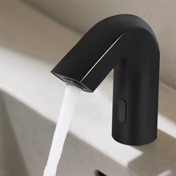 Sensomatica ulm sensorkraan zwart 1