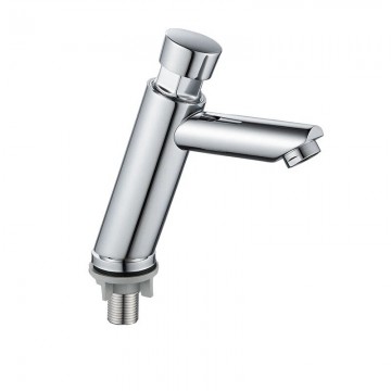 Sensomatica zelfsluitend chroom kraan