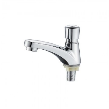 Sensomatica zelfsluitende wastafelkraan