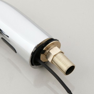 Sensorkraan 3 installatie buis