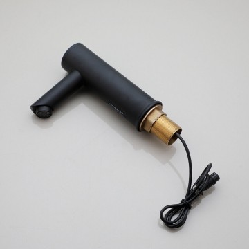 Sesto zwart koud sensorkraan model