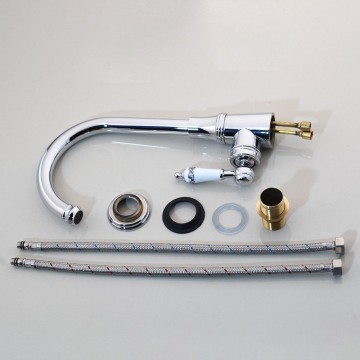 Set chroom kraan met bevestigingsmateriaal