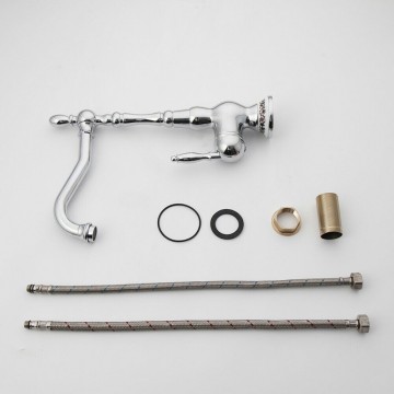 Set nostalgische chroom wastafelkraan