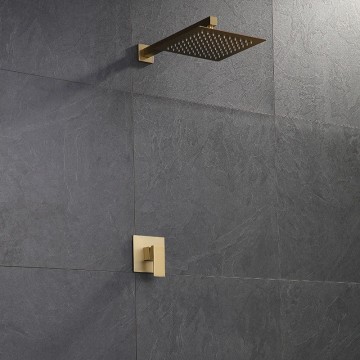 Stijlvolle mat gouden douche