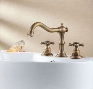 3 delige Retro Badkraan voor montage op badrand  of voor wastafel montage