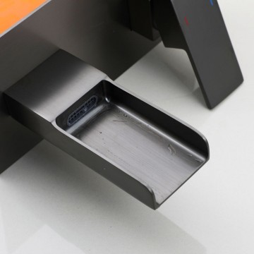 Uitloop gun metal watervalkraan