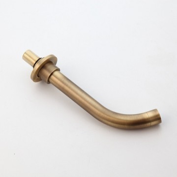 Uitloop van bronskleurige inbouw wastafelkraan