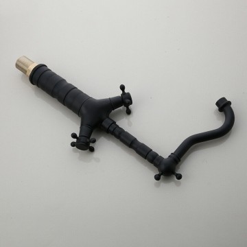 Wastafel kraan zwart hoog model