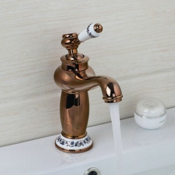 Wastafelkraan rose