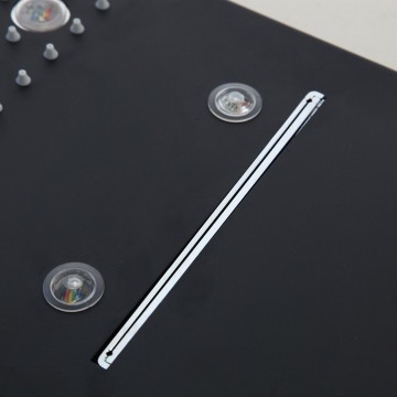 Waterval in douchekop zwart