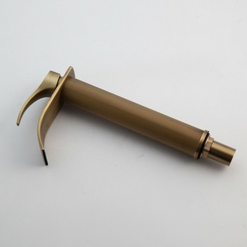 Waterval kraan brons