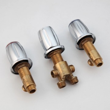 Watervalbadkraanswan chroom 4